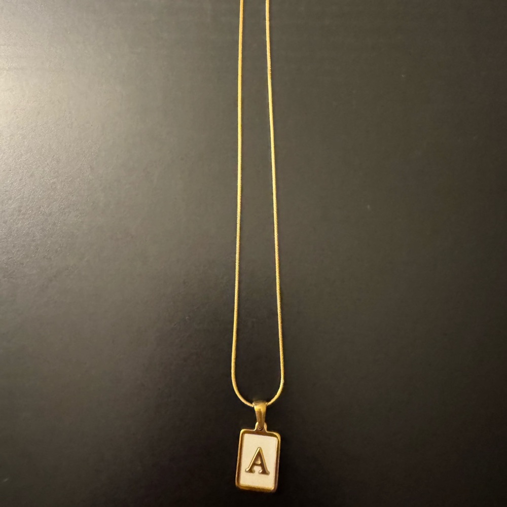 Elegant Gold Necklace